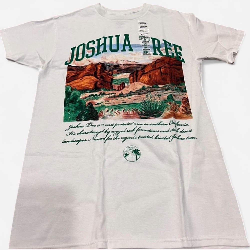 Joshua Tree Graphic T-Shirt